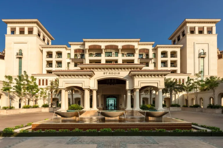 auhxr-saadiyat-1341-hor-clsc-scaled