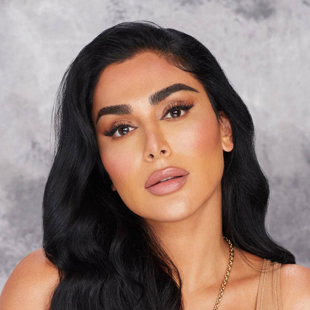 Huda Kattan - Women Behind Middle Eastern Brands 2022- Forbes Lists