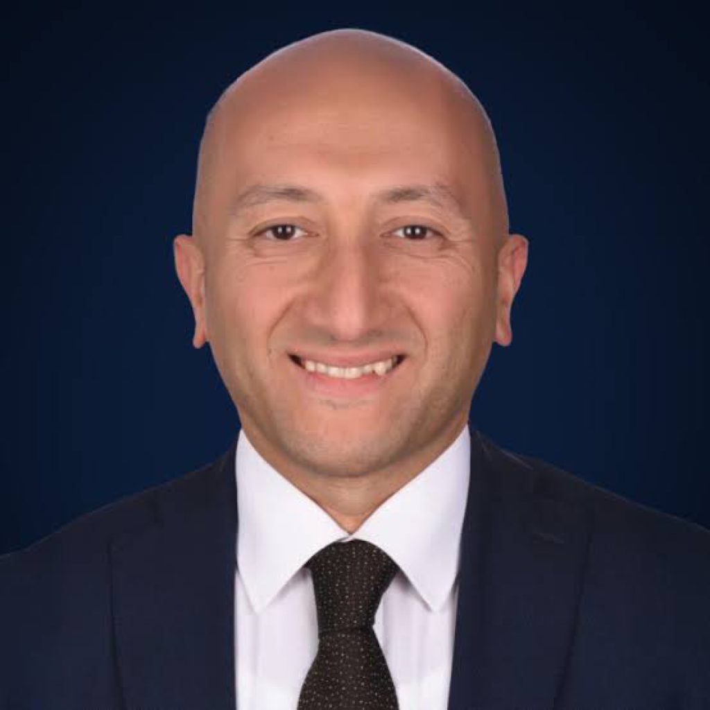 هشام يحيى